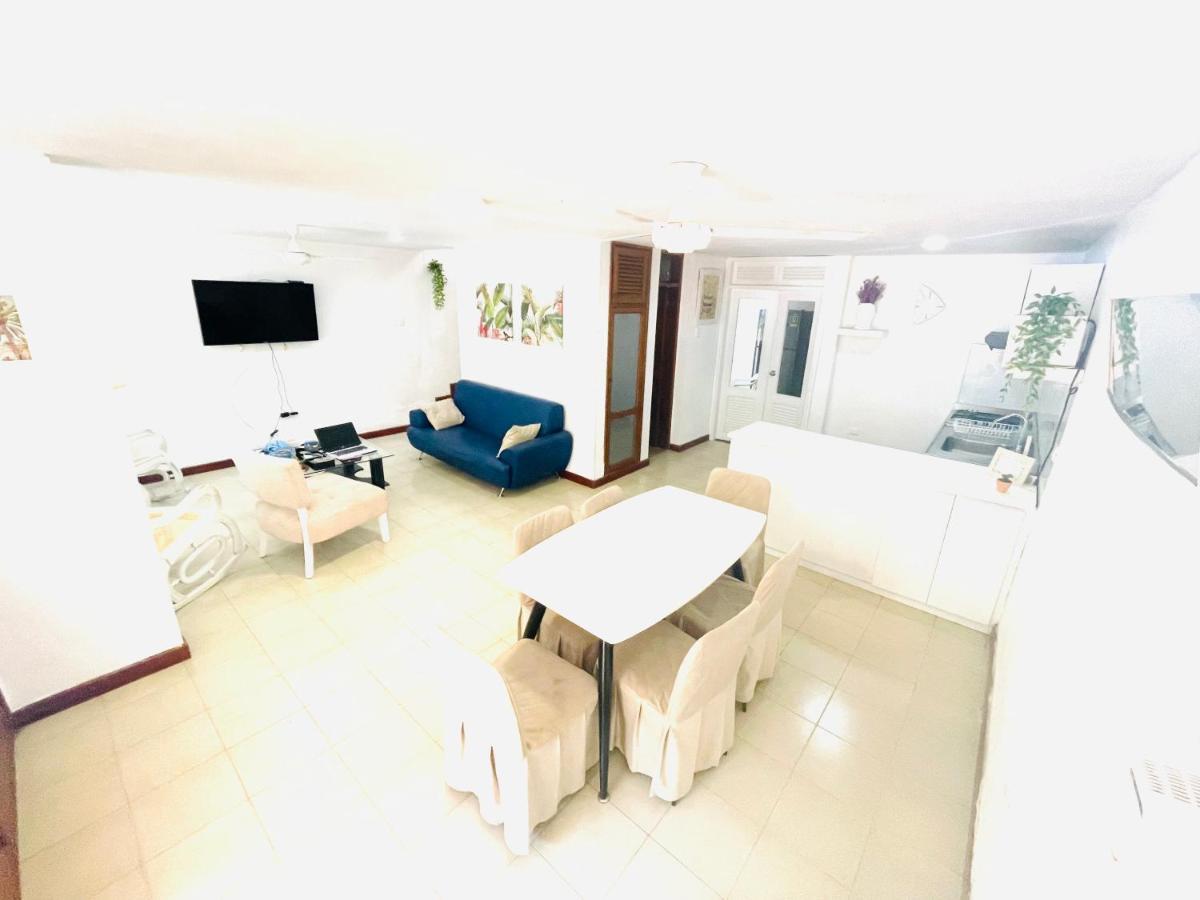 Uchuva Beach House ซันตามาร์ตา ภายนอก รูปภาพ